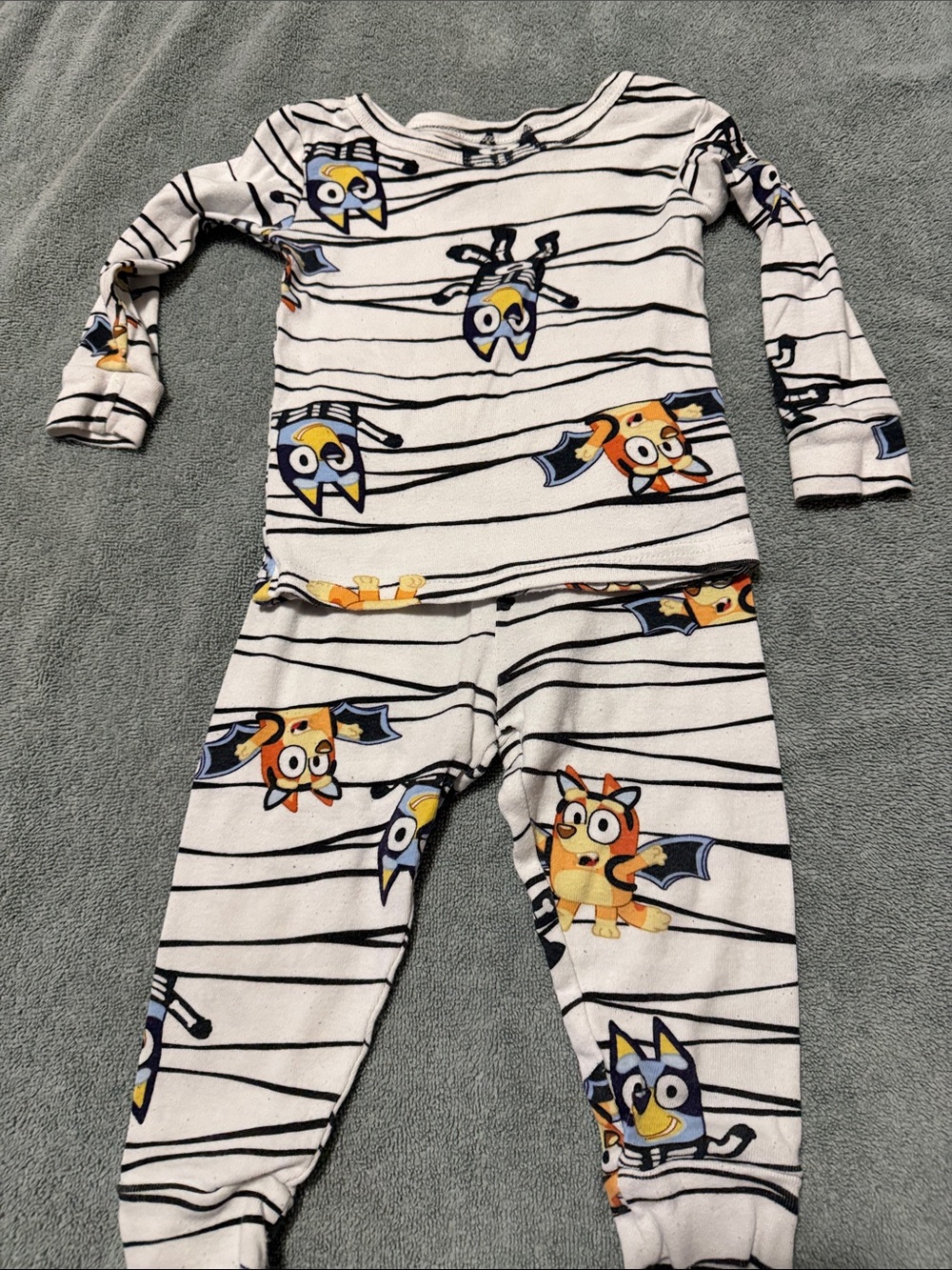 Kids Bat Character Long Sleeve Pajama Set - White